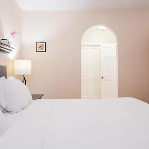 Apartment Curacao Luxury Holiday Rentals, Willemstad